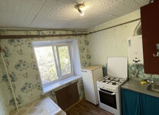 Продается 2-ком. квартира, 42.5 м2, Энгельс, улица Максима Горького, 24