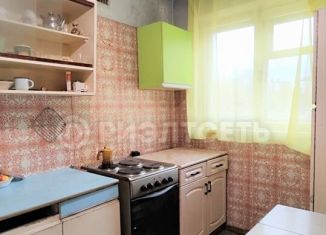 Продается трехкомнатная квартира, 62 м2, Мурманская область, улица Адмирала Флота Лобова, 11к5