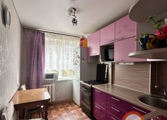 Продается 2-комнатная квартира, 54 м2, Уфа, Калининский район, улица Ферина, 10/1