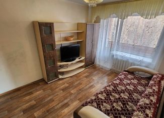 Аренда 3-ком. квартиры, 68 м2, Кемерово, улица Халтурина, 33