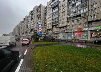 Аренда помещения свободного назначения, 10 м2, Санкт-Петербург, проспект Большевиков, 3, муниципальный округ Невский