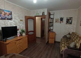 Продаю 2-комнатную квартиру, 43 м2, Искитим, микрорайон Южный, 8