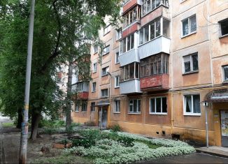 Продам 1-комнатную квартиру, 29 м2, Екатеринбург, метро Уралмаш, улица Избирателей, 1