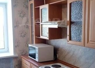 Продам 2-ком. квартиру, 43 м2, Тюмень, улица Федюнинского, 15