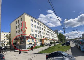 Сдам в аренду торговую площадь, 94 м2, Екатеринбург, проспект Космонавтов, 52, метро Уралмаш