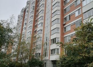 Продаю 3-комнатную квартиру, 74 м2, Москва, ЮВАО, улица Маршала Баграмяна, 2