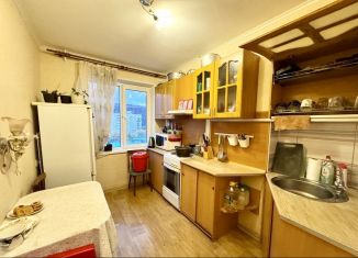 Продается 2-комнатная квартира, 45 м2, Мурманск, улица Зои Космодемьянской, 2к1, Первомайский округ