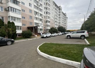 2-комнатная квартира в аренду, 61.7 м2, Краснодарский край, улица Надежды, 1