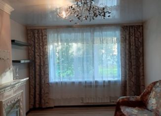 Продается 2-ком. квартира, 50 м2, Чувашия, Заводская улица, 5