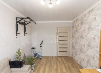 Продается 2-ком. квартира, 54 м2, Тюмень, Беловежская улица, 7