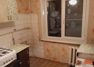 Продажа 2-ком. квартиры, 45 м2, Новомосковск, улица Космонавтов, 31