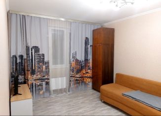 Аренда 1-ком. квартиры, 40 м2, Москва, улица Самуила Маршака, 4