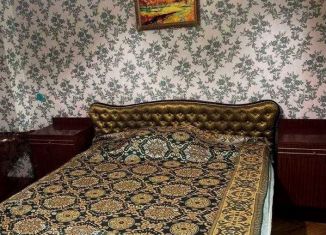 Сдача в аренду многокомнатной квартиры, 56 м2, Ростов-на-Дону, улица 13-я Линия, 35