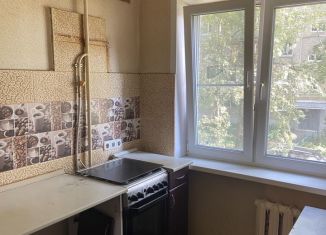 Продается 2-ком. квартира, 47.3 м2, Балашиха, улица Фадеева, 1