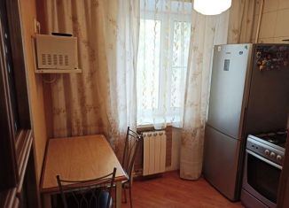 Сдаю 2-ком. квартиру, 48 м2, Московская область, улица Лермонтова, 13А