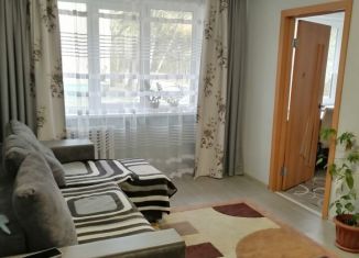 Продается трехкомнатная квартира, 46.9 м2, Барнаул, улица Островского, 62