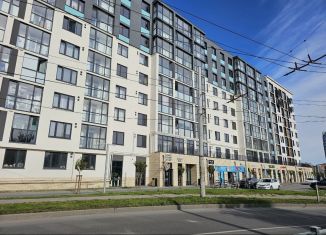 Продажа 2-комнатной квартиры, 65.6 м2, Калининград, Батальная улица, 65Б