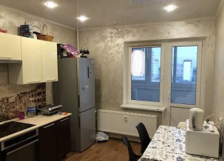 Продаю 2-ком. квартиру, 55 м2, Ростов-на-Дону, улица Петренко, 14, ЖК Суворовский