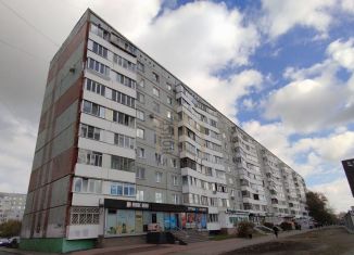 Трехкомнатная квартира на продажу, 64 м2, Омск, улица 70 лет Октября, 10, Кировский округ