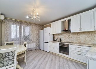 Продажа 2-ком. квартиры, 75 м2, Краснодар, Садовая улица, 6