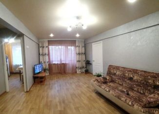 Сдается в аренду 2-комнатная квартира, 45 м2, Ангарск, 82-й квартал, 21