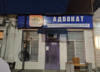 Сдается офис, 37 м2, Махачкала, улица Леваневского, 3