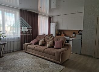 Продам 3-ком. квартиру, 67 м2, Абакан, проспект Дружбы Народов, 40