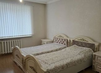 Продается 3-комнатная квартира, 70 м2, Северная Осетия, Весенняя улица, 1к3