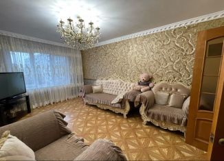 Продаю 3-комнатную квартиру, 74 м2, Северная Осетия, улица Астана Кесаева, 33