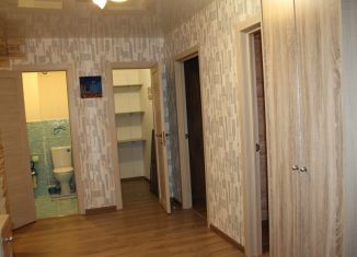 Сдам 2-ком. квартиру, 80 м2, Лиски, проспект Ленина, 43Б