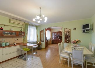 Продается 4-комнатная квартира, 185.5 м2, Ростов-на-Дону, улица Максима Горького, 104