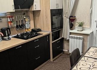 Продажа трехкомнатной квартиры, 71.1 м2, Псковская область, Новгородская улица, 28