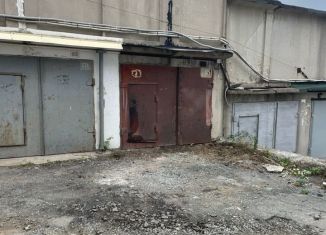 Продам гараж, 30 м2, Владивосток, улица Тухачевского, 44с4