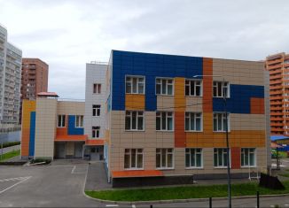 Продаю квартиру студию, 33.6 м2, Красноярск, Соколовская улица, 52