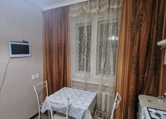 Сдается 1-ком. квартира, 30 м2, Новороссийск, улица Энгельса, 55