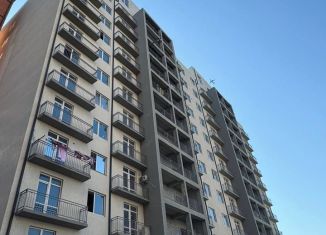 Продается 2-комнатная квартира, 74 м2, Дагестан, улица Хаджи Булача, 14Б