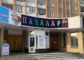 Сдача в аренду торговой площади, 10 м2, Абакан, улица Щетинкина, 63