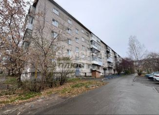 3-комнатная квартира на продажу, 64 м2, Свердловская область, Зелёная улица, 7А