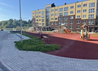 Продается 2-комнатная квартира, 56 м2, Омск, Пригородная улица, 21