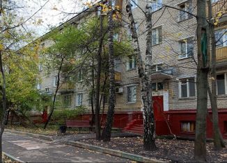 Сдам в аренду двухкомнатную квартиру, 39.7 м2, Москва, Булатниковская улица, 1к2, станция Красный Строитель