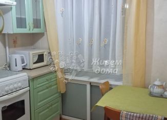 Продаю 2-ком. квартиру, 49 м2, Волгоградская область, улица Тулака, 4