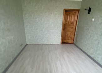 Продаю комнату, 12.3 м2, Уфа, улица Георгия Мушникова, 9, Калининский район