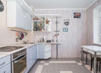 Продам 2-комнатную квартиру, 52 м2, Белгородская область, микрорайон Конева, 13