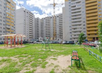 Продаю 2-комнатную квартиру, 72 м2, Вологда, улица Гагарина, 80Ак1