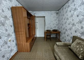 Сдается в аренду комната, 12 м2, Киров, улица Ленина, 10