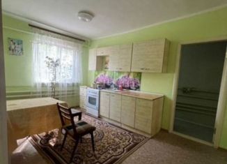 Продам 3-комнатную квартиру, 75 м2, Батайск, Сальская улица, 158