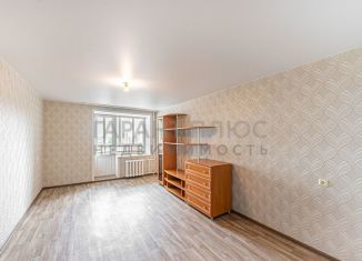 Продаю 2-ком. квартиру, 50 м2, Липецк, улица И.В. Шкатова, 26