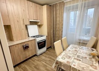 Сдам в аренду 1-комнатную квартиру, 38 м2, Йошкар-Ола, улица Анникова, 6Б, микрорайон Западный