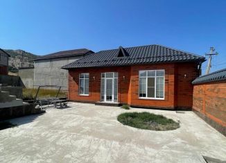 Дом в аренду, 60 м2, посёлок городского типа Ленинкент, Касумкентская улица, 3