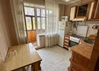 Сдается 1-ком. квартира, 37 м2, Курск, Студенческая улица, 28